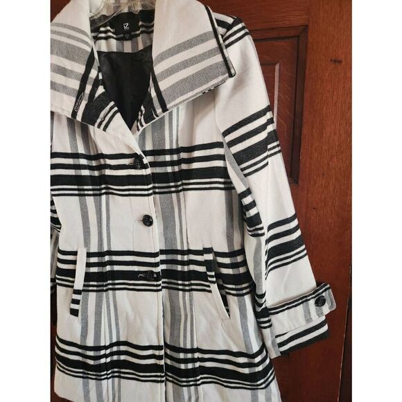 NWOT Iz Byer Womens Peacoat Size Medium (HA) - Picture 2 of 9
